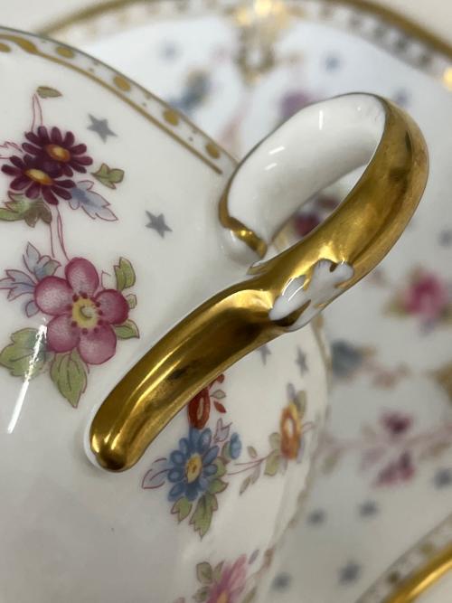 ROYAL CROWN DERBY (ロイヤルクラウンダービー) カップ&ソーサー ロイヤルアントワネット