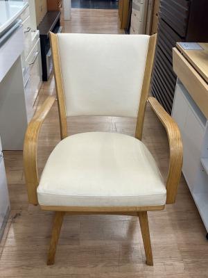 karimoku (カリモク) ダイニングチェアー 回転式 ナチュラル