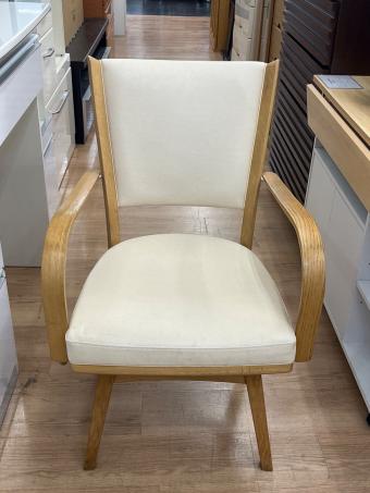 karimoku (カリモク) ダイニングチェアー 回転式 ナチュラル