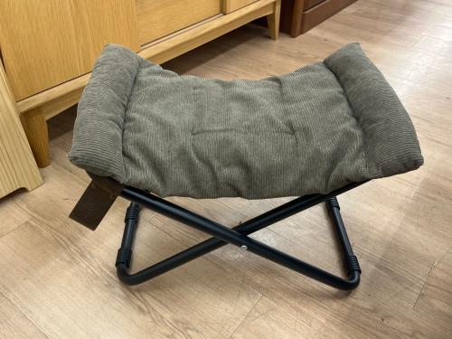 a.depeche (アデペシュ) 折りたたみチェアー カーキ×ブラック