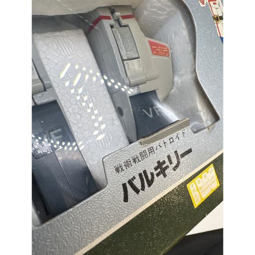 タカトクトイズ VF-1J バトロイドバルキリー プラモデル 1/55SCALE