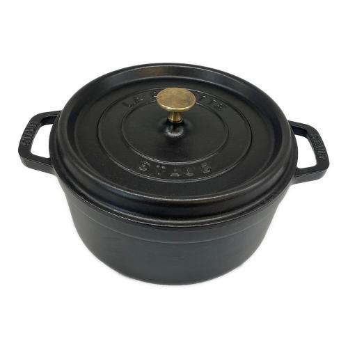 Staub (ストウブ) 両手鍋 24cm ブラック LA COCOTTE