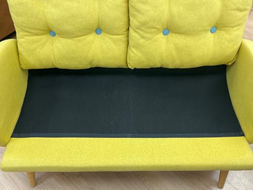 2人掛けソファー 北欧風 イエロー