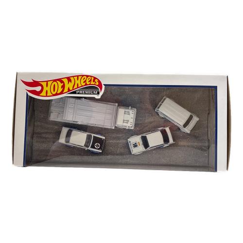 HOT WHEELS (ホットウィール) プレミアム コレクターセット アソート - Ford Race Team ミニカーセット