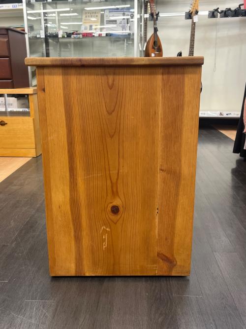 ナイトテーブル カントリー