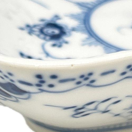 ROYAL COPENHAGEN (ロイヤル・コペンハーゲン) ボウル スクエア 約21cm ブルーフルーテッド・ハーフレース