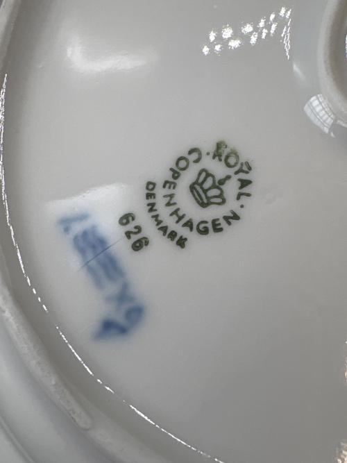 ROYAL COPENHAGEN (ロイヤル・コペンハーゲン) オーバルプレート ブルーフルーテッド・プレイン