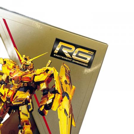 BANDAI (バンダイ) 1/144 RG RX-0 ユニコーンガンダム ゴールド
