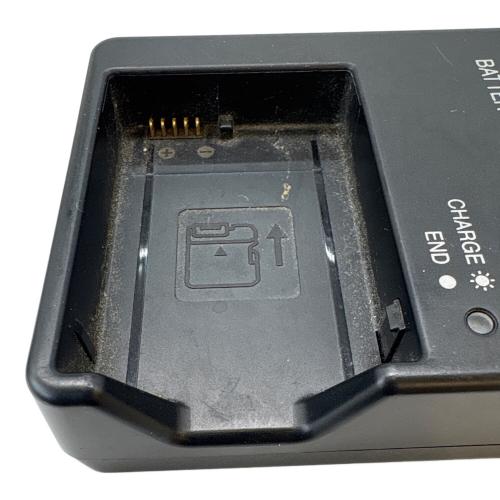 Nikon (ニコン) デジタル一眼レフカメラ D5300