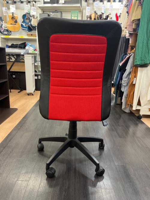 ニトリ ワークチェアー ブラック×レッド