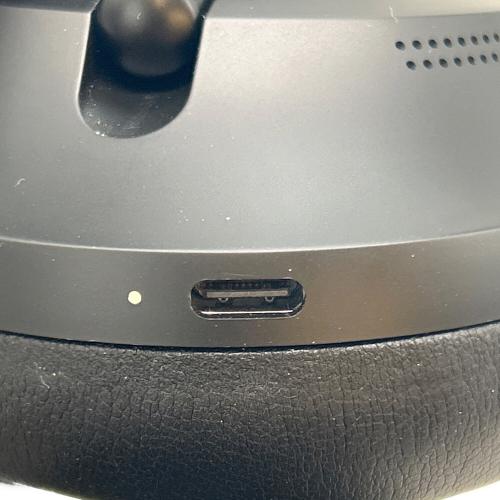 BOSE (ボーズ) ノイズキャンセリングワイヤレスヘッドホン NC700