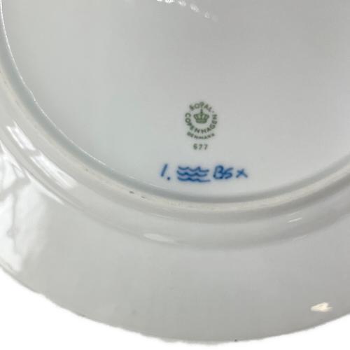 ROYAL COPENHAGEN (ロイヤル・コペンハーゲン) プレート 27.5cm ブルーフルーテッド・ハーフレース