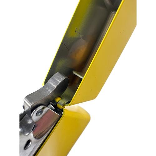 ZIPPO (ジッポ) オイルライター 2021年製 CAMEL 箱あり