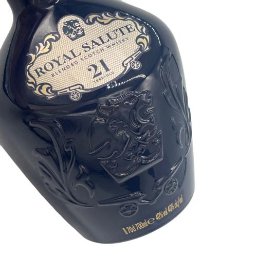 ROYAL SALUTE (ロイヤルサルート) シグネチャーブレンド スコッチウィスキー 21年 700ml
