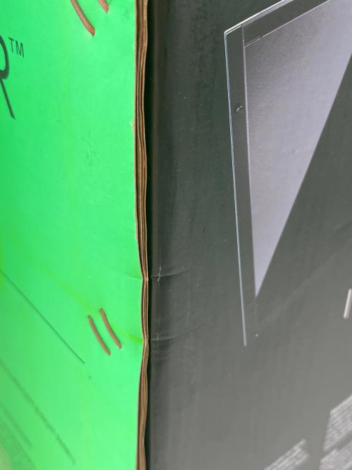 Razer (レイザー) Tomahawk Mini-ITX ゲーミングPCケース RC21-0140