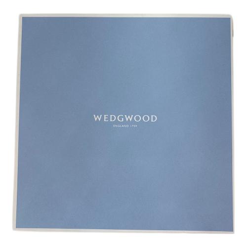 Wedgwood (ウェッジウッド) スモールプレート ■ ストロベリー ブルーム インディゴ