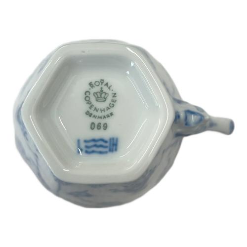 ROYAL COPENHAGEN (ロイヤル・コペンハーゲン) カップ&ソーサー ブルーフルーテッド・フルレース
