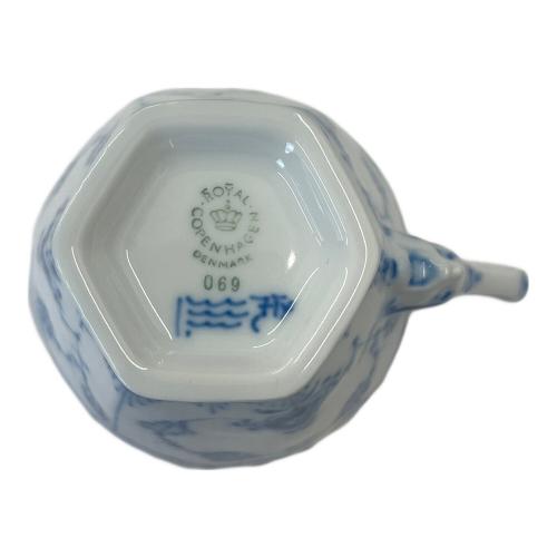 ROYAL COPENHAGEN (ロイヤル・コペンハーゲン) カップ&ソーサー ブルーフルーテッド・フルレース