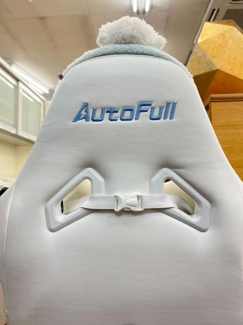 AutoFull (オートフル) ゲーミングチェア ホワイト