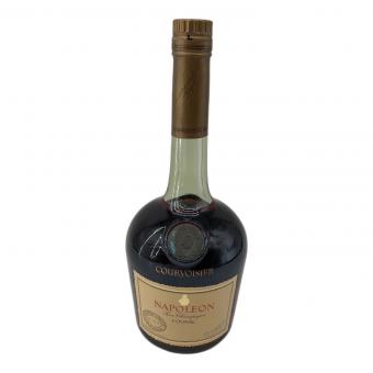 クルボアジェ (COURVOISIER) コニャック 700ml 未開封