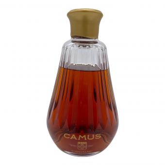 カミュ コニャック 700ml カラフェバカラ 沈殿物有り 替え栓無し 未開封