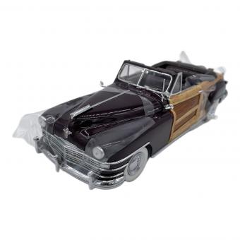 ダンバリーミント1/24 1948 Chrysler クライスラー箱付き 絶版品
