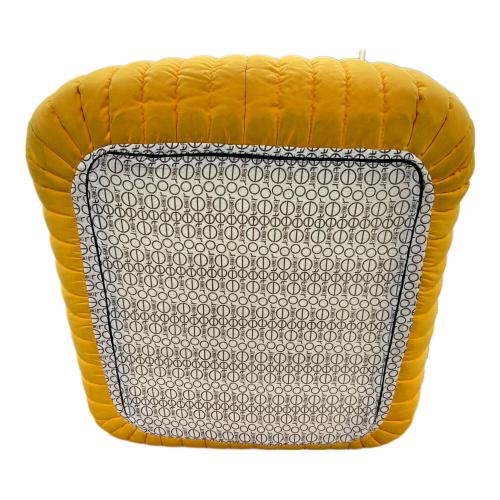 1人掛けソファー イエロー ファブリック ROSETSandra アニー・イエロイムス