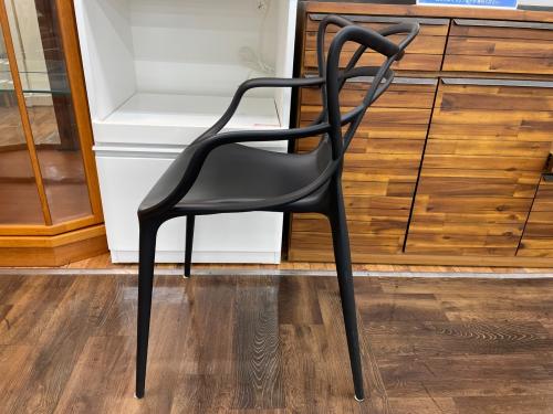 Kartell (カルテル) アームチェアー ブラック MASTERS フィリップ・スタルク