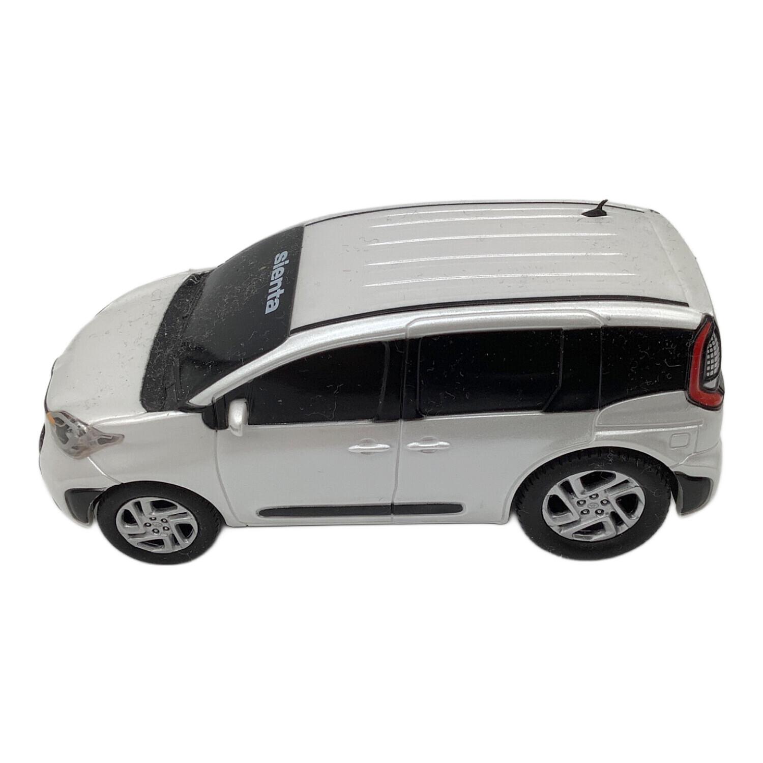 TOYOTA (トヨタ) モデルカー ホワイト シエンタ カラーサンプル