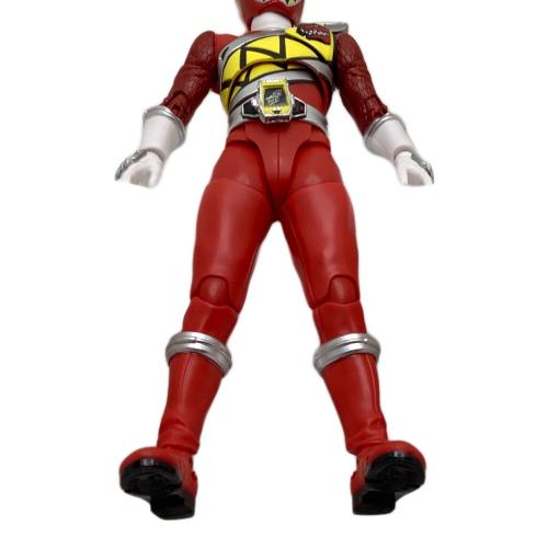 (真骨彫)S.H.Figuarts　獣電戦隊キョウリュウジャー　キョウリュウレッド