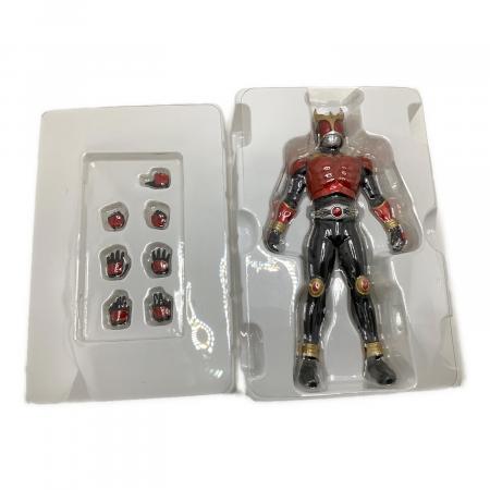 真骨彫　仮面ライダークウガ　マイティフォーム S.H.Figuarts（真骨彫製法） 仮面ライダークウガ マイティ