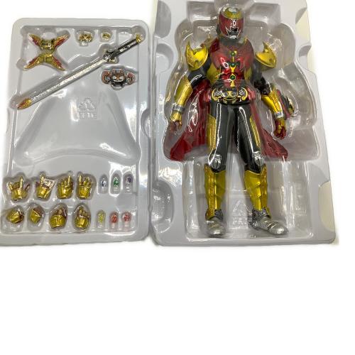 (真骨彫)S.H.Figuarts　仮面ライダーキバ エンペラーフォーム
