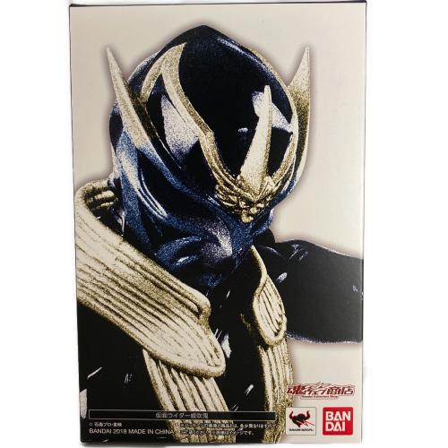 BANDAI (バンダイ) フィギュア 仮面ライダー威吹鬼 真骨彫製法 S.H.Figuarts