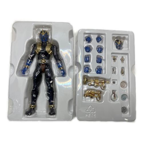 BANDAI (バンダイ) フィギュア 仮面ライダー威吹鬼 真骨彫製法 S.H.Figuarts