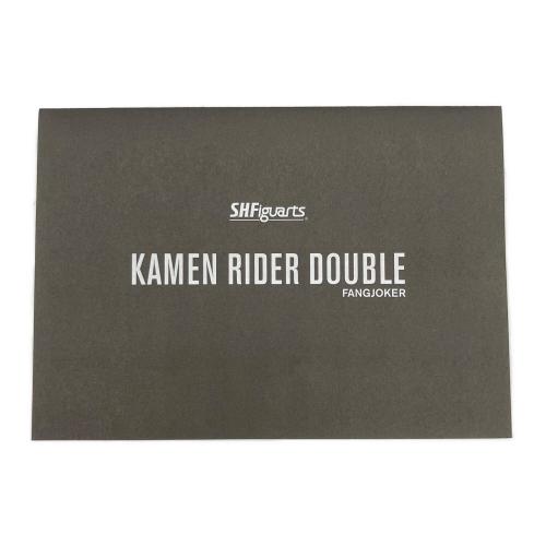 BANDAI (バンダイ) フィギュア 仮面ライダーファングジョーカー S.H.Figuarts