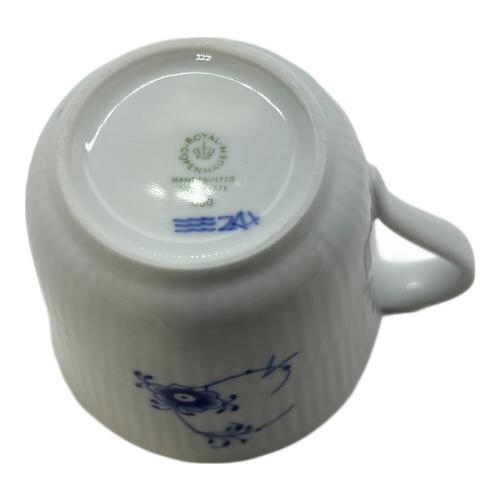 ROYAL COPENHAGEN (ロイヤル・コペンハーゲン) マグカップ アルファベットマグS ブルーフルーテッド・プレイン