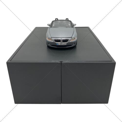 BMW Z4 ミニカー