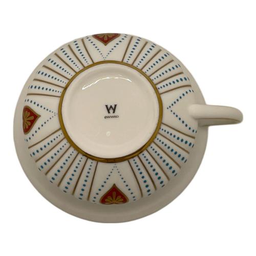 Wedgwood (ウェッジウッド) カップ&ソーサー QUEEN OF HEARTS