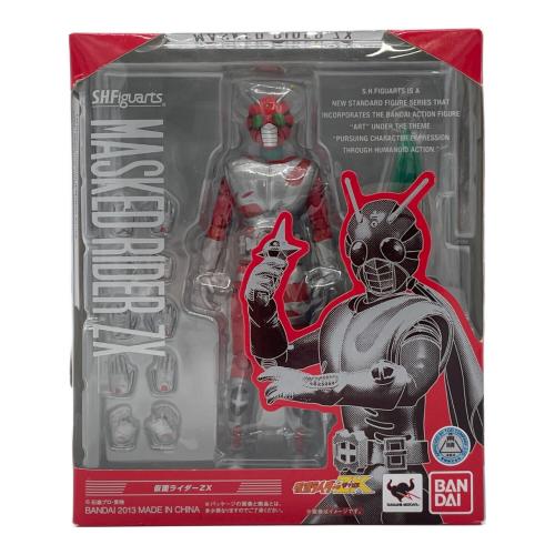 BANDAI (バンダイ) S.H.フィギュアーツ 仮面ライダーZX フィギュア