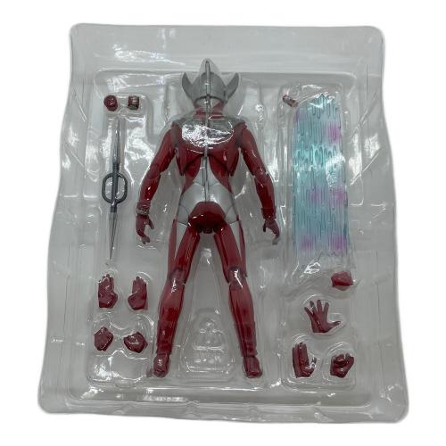 S.H.Figuarts (エス・エイチ・フィギュアーツ) ウルトラマンタロウ
