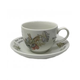 Wedgwood (ウェッジウッド) カップ&ソーサー made in ENGLAND PETER RABBIT(Old Backstamp)