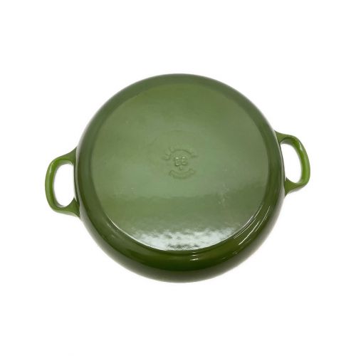 LE CREUSET (ルクルーゼ) オーバル グリーン