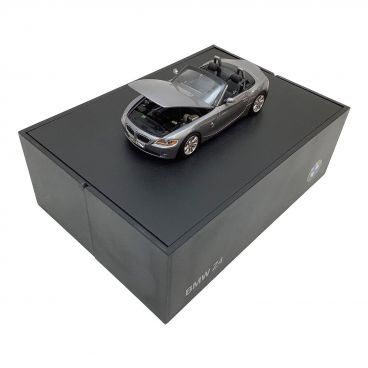 ミニカー 1/18 京商 BMW Z4 E89 ブラック モデルカー 突っ走る