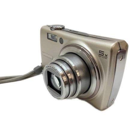 FUJIFILM (フジフィルム) コンパクトデジタルカメラ 28mm～140mm F3.3～F5.1 F200EXR -