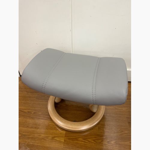 Ekornes (エコーネス) リクライニングチェアー ライトグレー Sサイズ ストレスレスチェア 284 オットマン付き コンサル