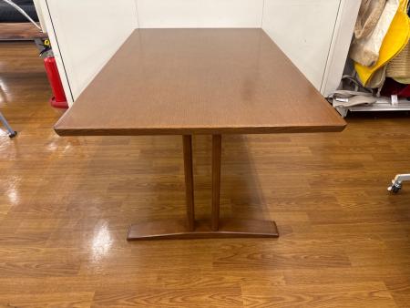 カリモク60 (カリモクロクマル) ダイニングテーブル ブラウン LD