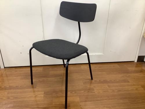 Moda en Casa　モノチェア