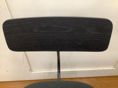 Moda en Casa　モノチェア