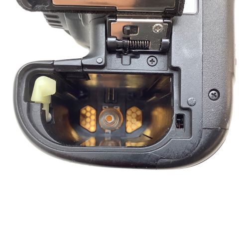 CANON (キャノン) デジタル一眼レフカメラ EOS 7D MarkII 1800万画素 APS-C 専用電池 100～6400 231054001722