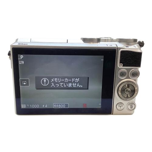 Nikon (ニコン) デジタル一眼レフカメラ 1 J5 2081万画素(有効画素) 13.2mm×8.8mm CMOS SDカード対応 標準：ISO160～12800 約60コマ/秒 1/16000～30秒 23048940